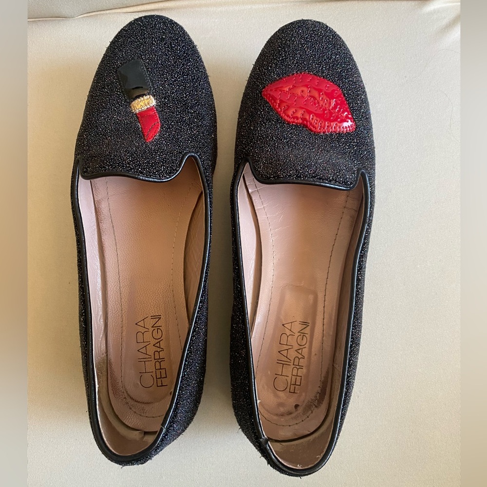 Cute sparkly lipstick 💄 and lip 💋 Chiara Ferragni loafer/ballet slipper